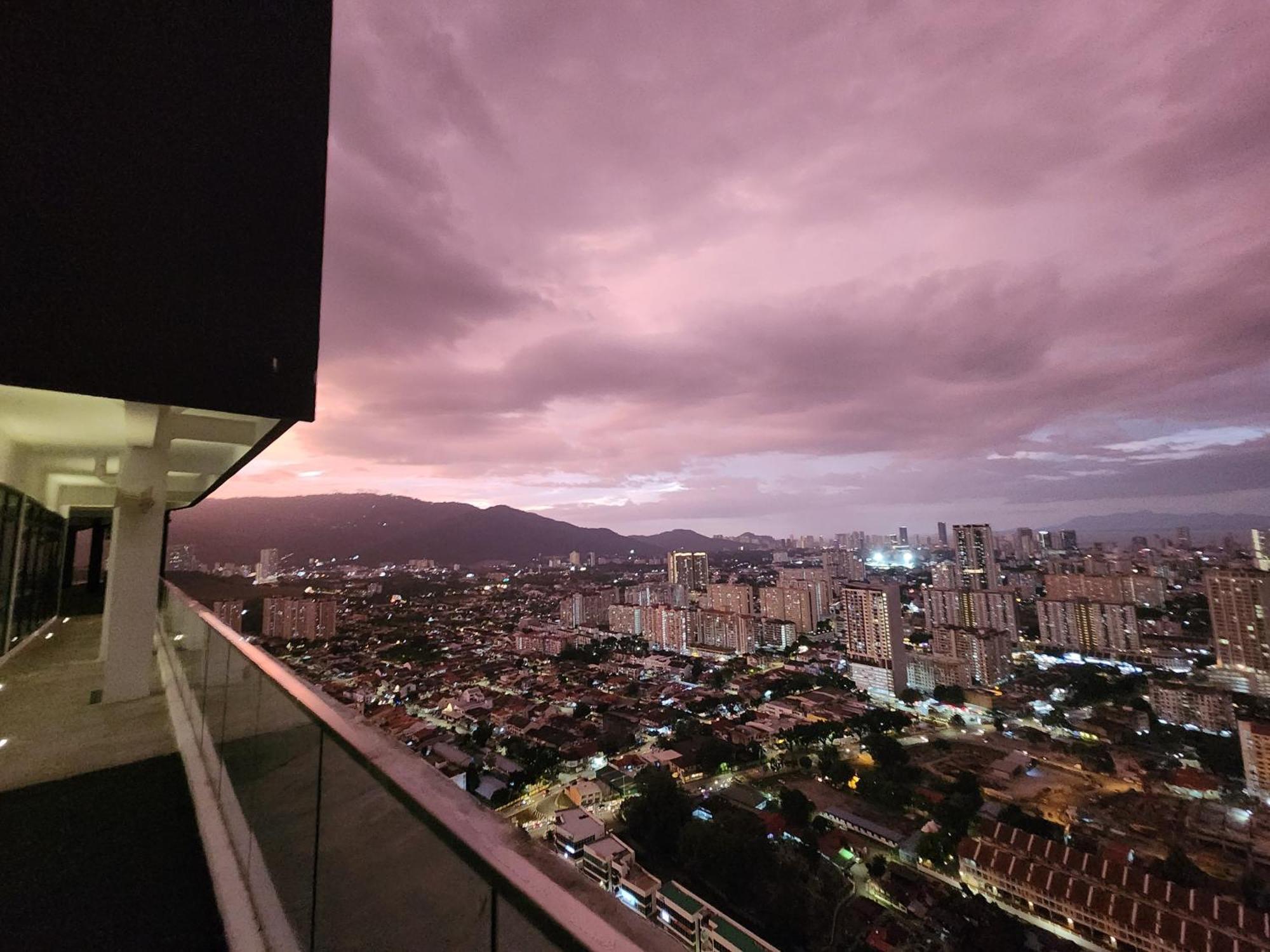 Urban Suites - Penang 日落洞 外观 照片